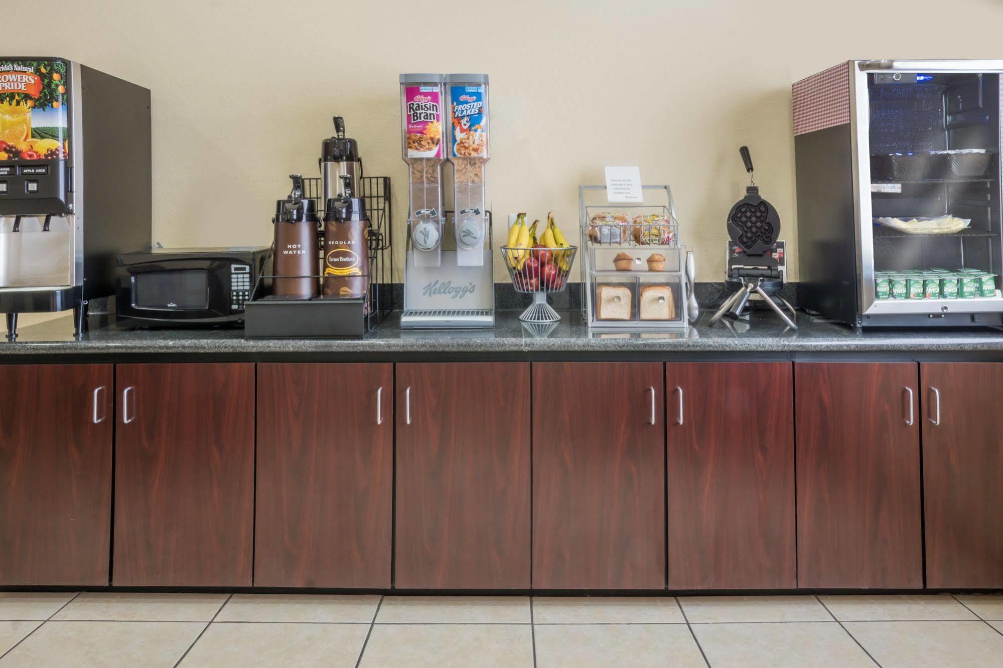 Super 8 By Wyndham Harker Heights Killeen - Fort Cavazos Zewnętrze zdjęcie